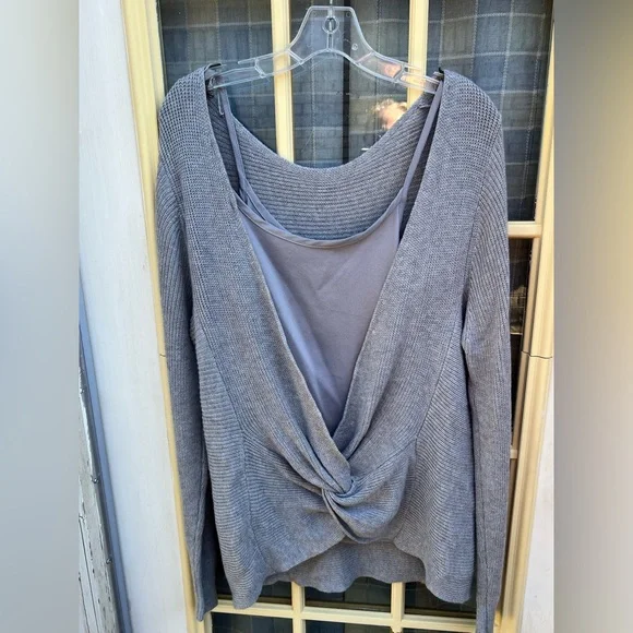 White House Black Market Gray Knit Sweater - Picture 4 of 10